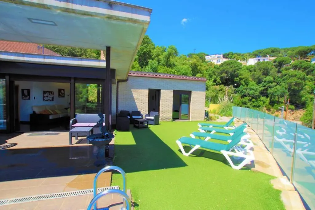 V&V Lloret- Villa Nicole Lloret de Mar